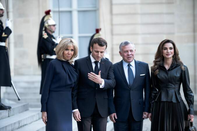 Le couple Macron aux côtés du roi Abdallah II de Jordanie, et son épouse, Rania al-Yassin.