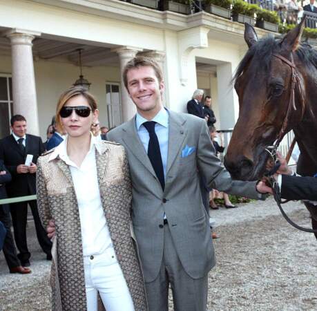 Clotilde Courau et Emmanuel-Philibert à Milan pour une compétition équestre, en 2005. 