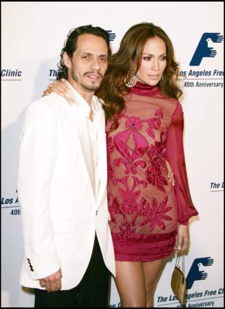 De son côté, Jennifer Lopez s’est mariée avec Marc Anthony seulement quelques mois après sa séparation avec Ben Affleck. Ensemble, ils ont eu des jumeaux. 