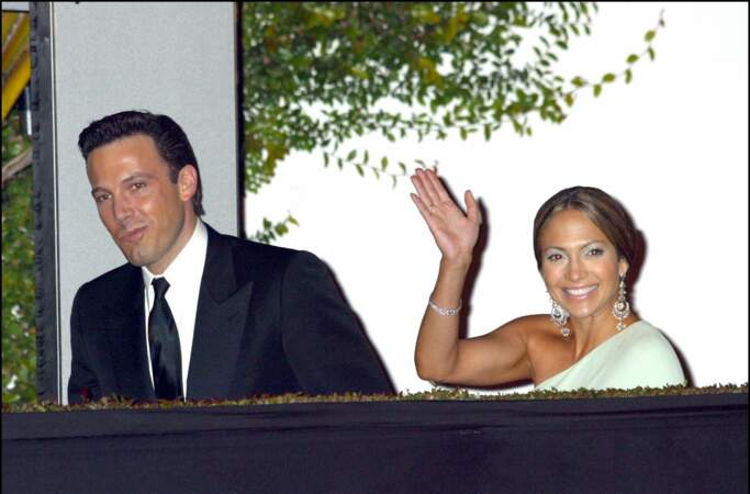 En 2001, Jennifer Lopez et Ben Affleck se rencontrent sur le tournage du film "Amours troubles". Le début d’une étincelle !
